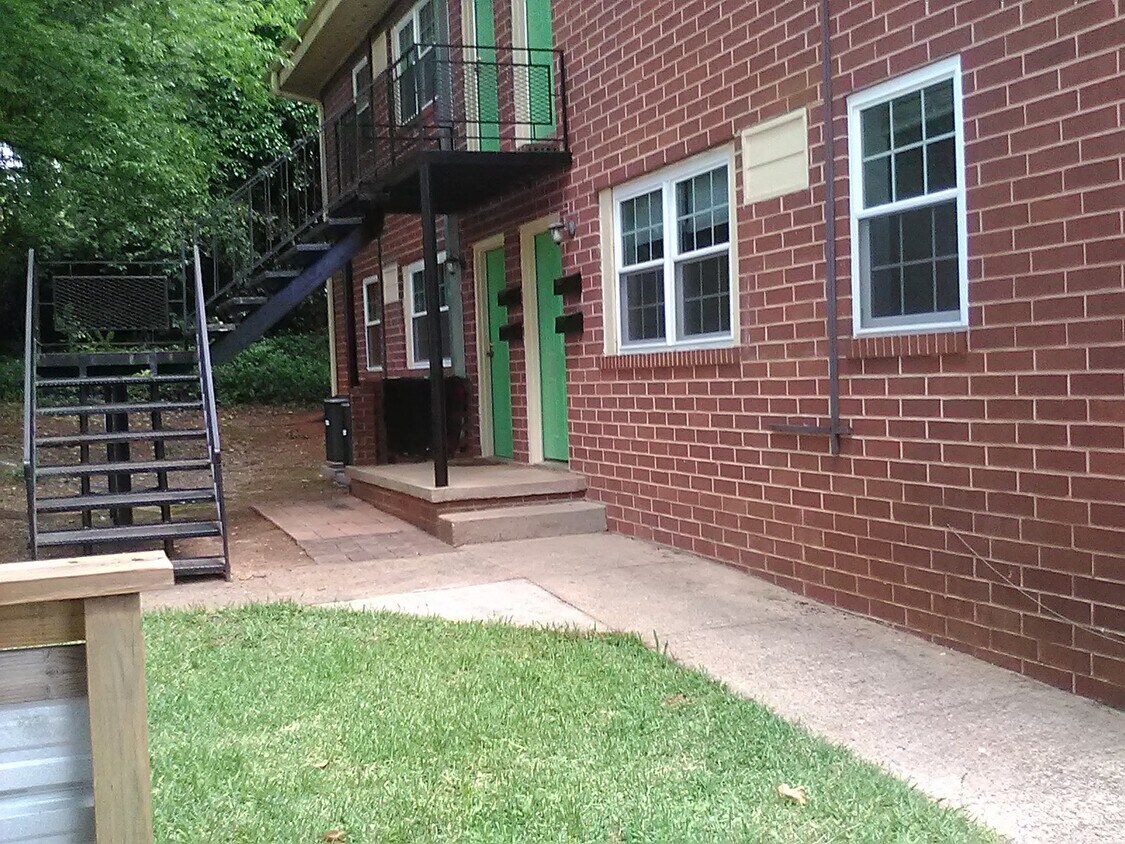 50 Springdale St Unit 4, Athens, GA 30605 Apartments in Athens, GA