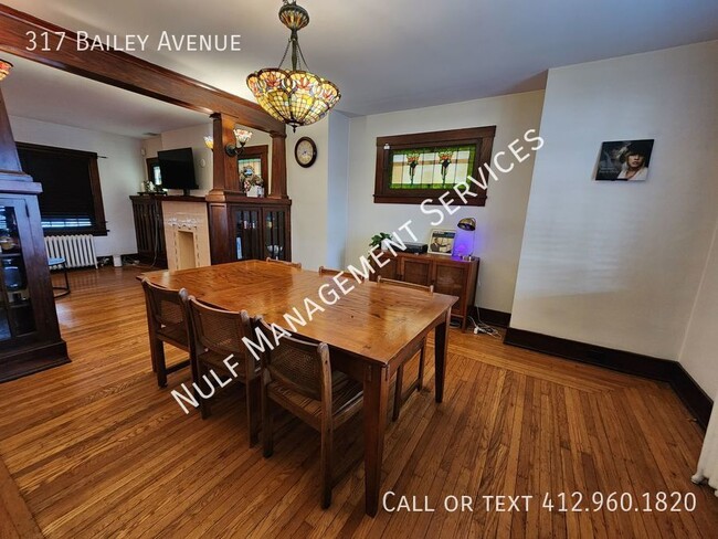 Building Photo - Charming 3 Bed, 2 Bath in Mount Washington