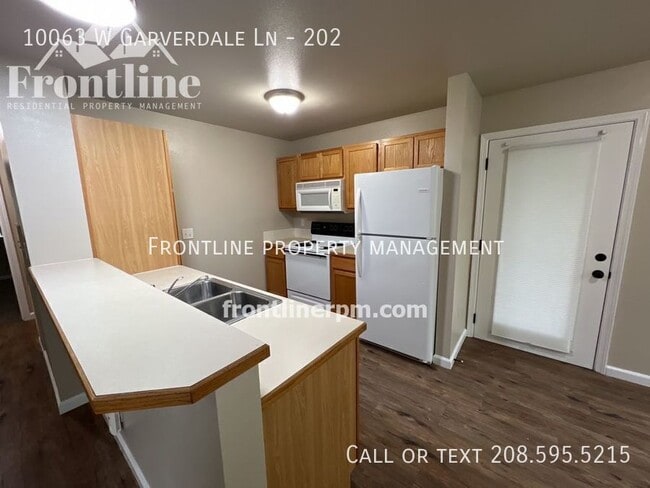 Building Photo - 10063 W Garverdale Ln