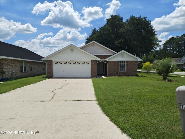 Foto del edificio - 7548 Cliff Cottage Dr