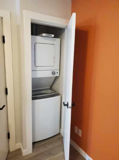 Building Photo - 244 Selby St