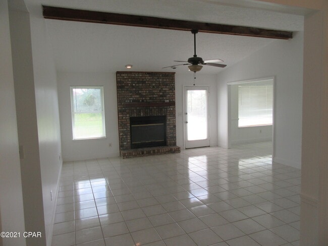 Building Photo - 3218 Game Farm Rd