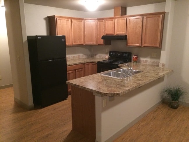 Building Photo - 2121 S 2nd Ave