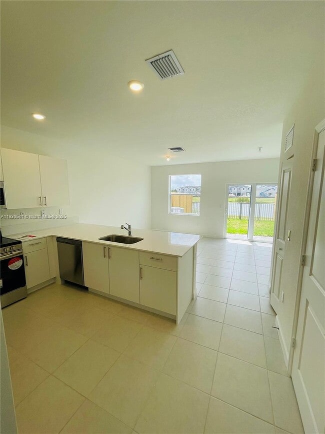 Building Photo - 17846 SW 358th St