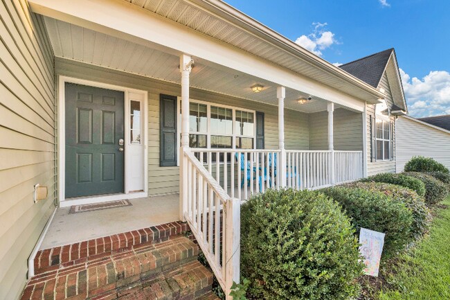 Foto del edificio - 207 Batesfield Dr