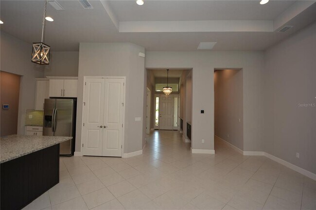 Foto del edificio - 59 Waterfront Park Rd