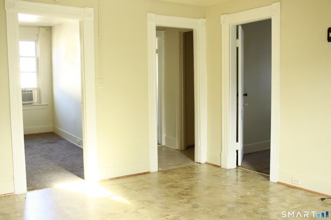 Building Photo - 175 Chestnut Ave