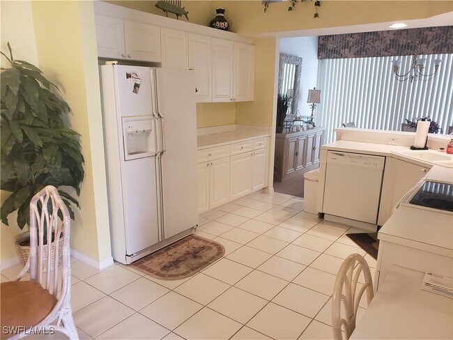 Building Photo - 7552 Oleander Gate Dr