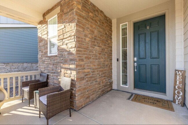Building Photo - Charming 3BR House in Aurora