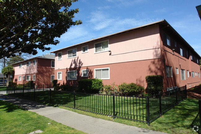 Building Photo - 3241-3249 Cadillac Dr
