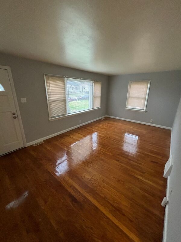 Building Photo - 8130 Myrick St