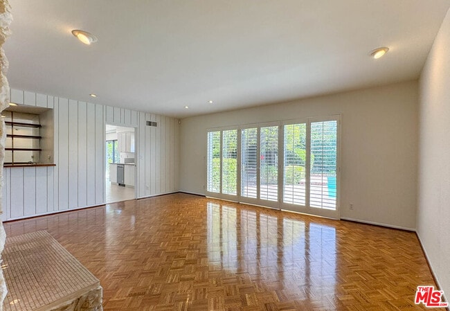 Building Photo - 16951 Ivadel Pl