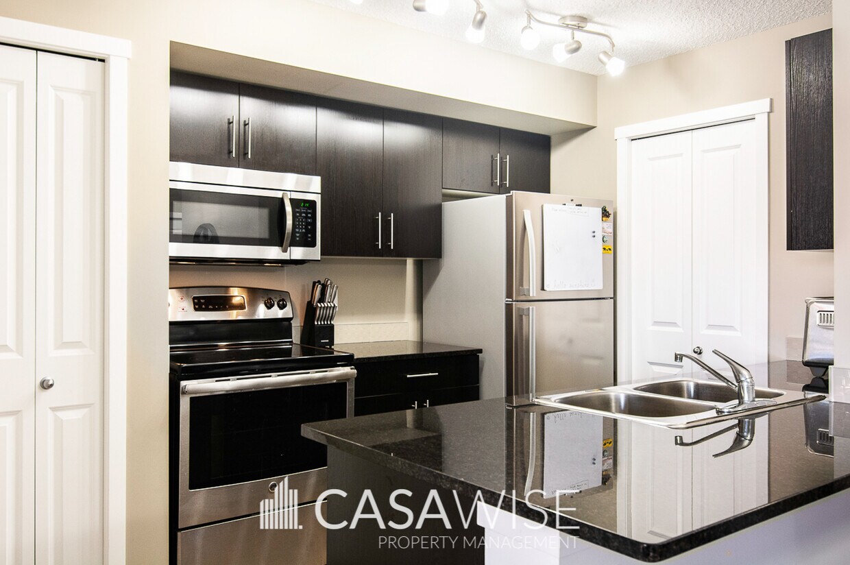 Photo principale - 1510-1510 Watt Dr SW