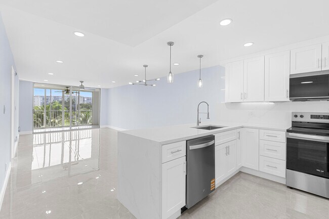 Foto del edificio - 2901 S Palm Aire Dr