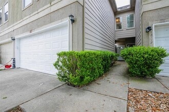 Building Photo - 12115 Dashwood Dr