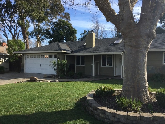 Primary Photo - 107 Sylvia Dr