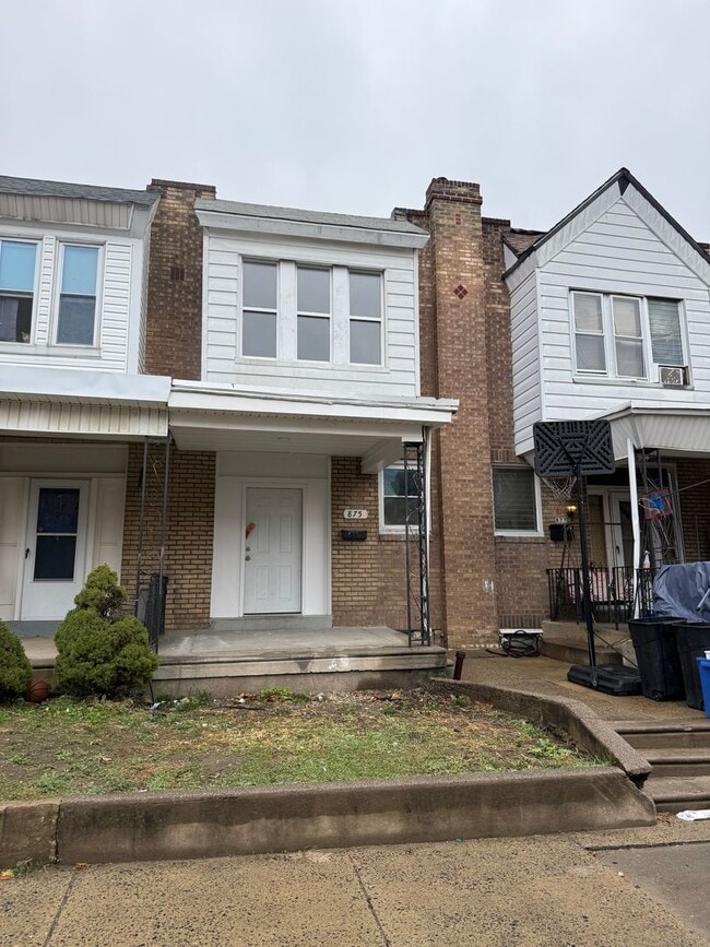 Building Photo - 875 Granite St