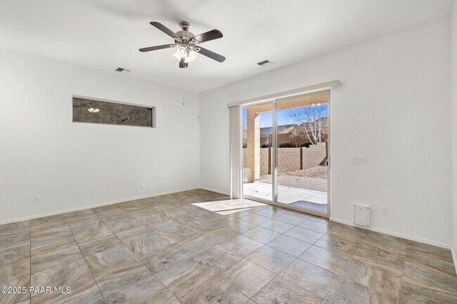 Foto del edificio - 4505 N Dryden