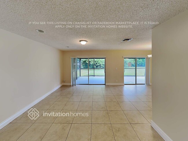 Building Photo - 10349 Sleepy Brook Way
