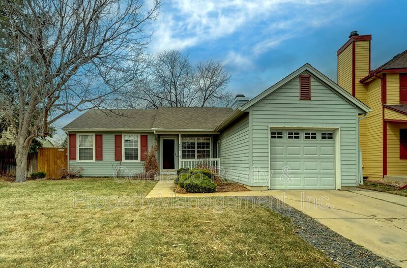 Foto principal - 6233 Alkire Ct