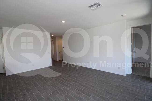Building Photo - 9361 E Sector Dr