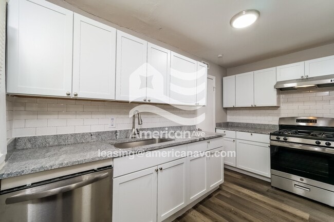 Building Photo - 1618 N 46th St