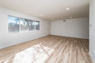 Building Photo - 1626 Goldenwood Dr