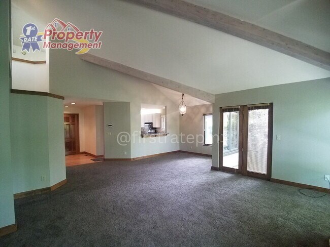 Foto del edificio - 1907 S Springbrook Ln