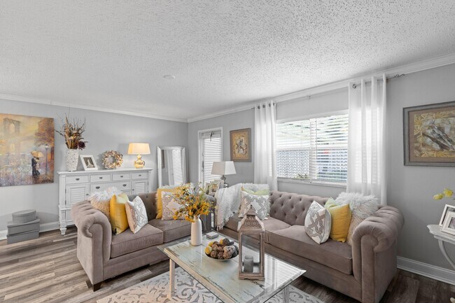 Building Photo - 122 Waterford D