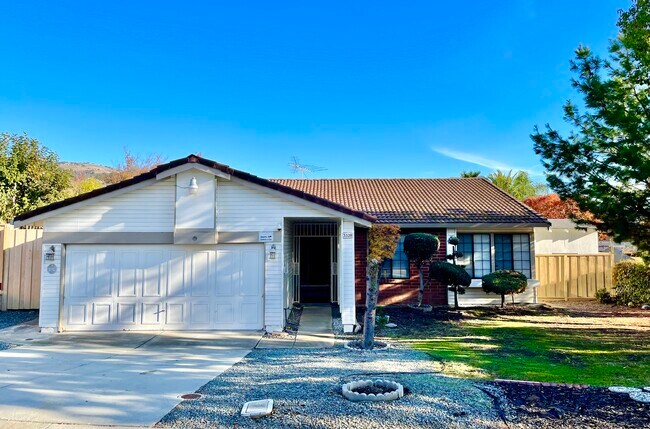 Photo - 3520 Pleasant Knl Dr House