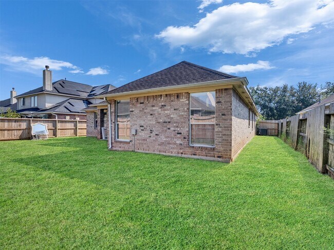 Foto del edificio - 2306 Diamond Springs Dr