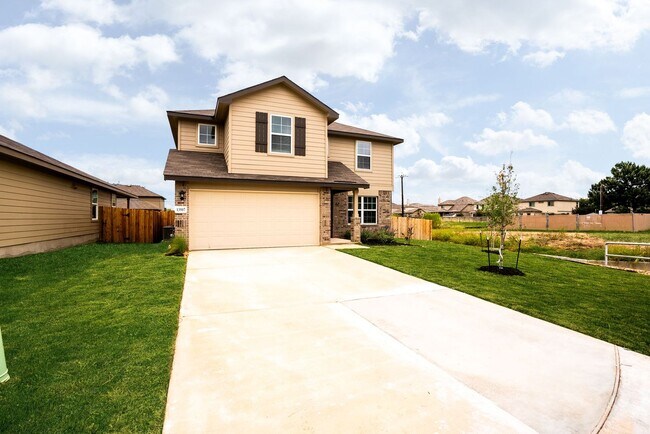 Building Photo - Dream Amenities - 13507 Valley Lake