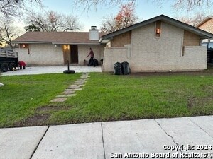 Foto del edificio - 7011 Forest Moss St