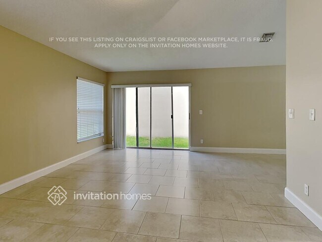 Building Photo - 12190 Brisbane Ln