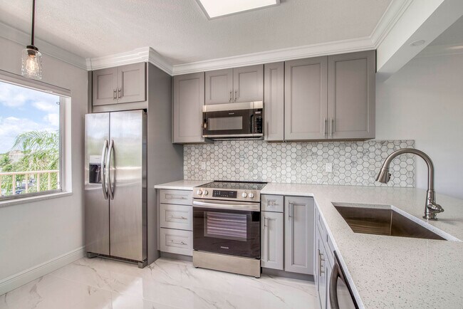 Foto del edificio - 6795 Huntington Ln