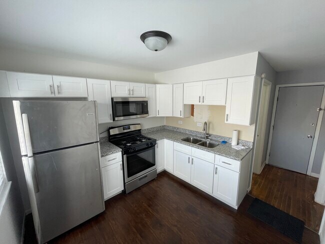Building Photo - 7204 W 53rd St