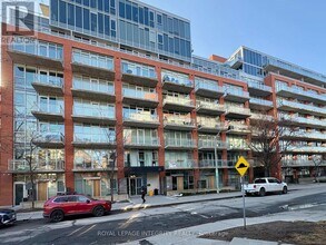 Building Photo - 340 McLeod St