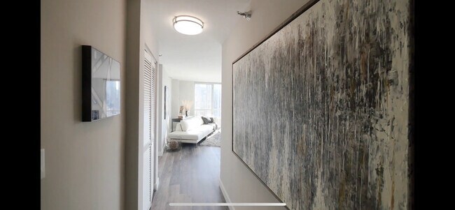 Foto del edificio - 40 E Delaware Pl