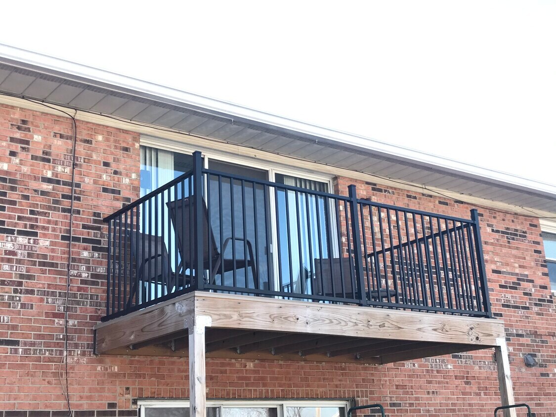 Building Photo - 4688 Marshall Rd