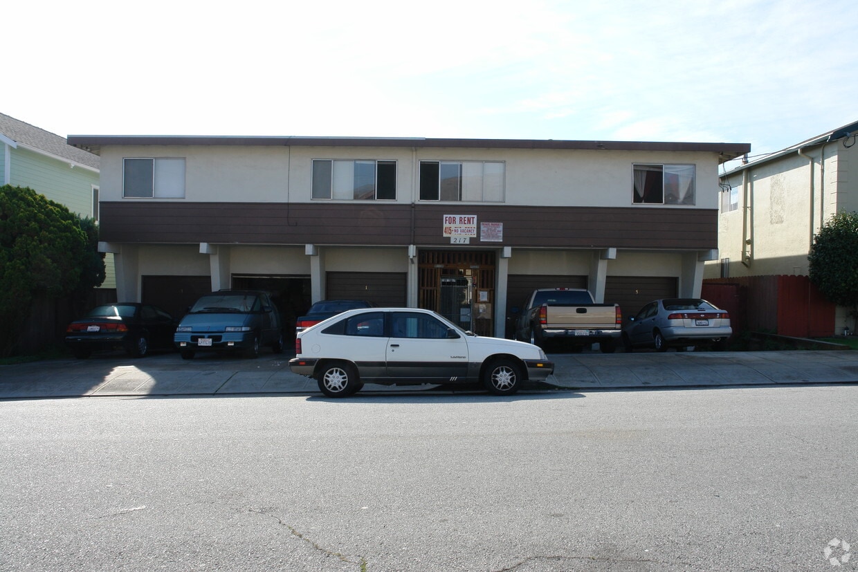 Building Photo - 217 California Ave