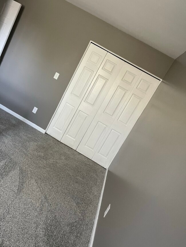 Building Photo - 4667 Briarwood Dr