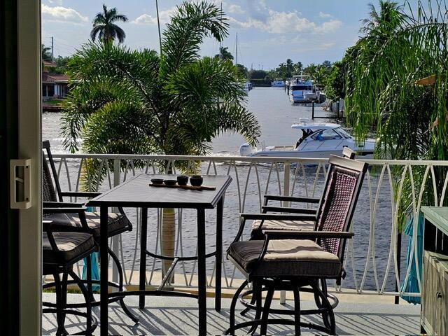 Foto del edificio - 505 N Riverside Dr