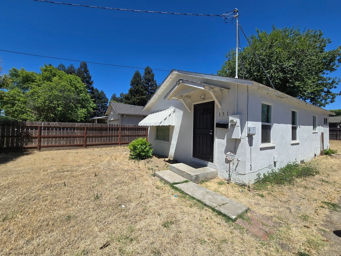 2 bed 1 bath House in Merced - 2 bed 1 bath House in Merced