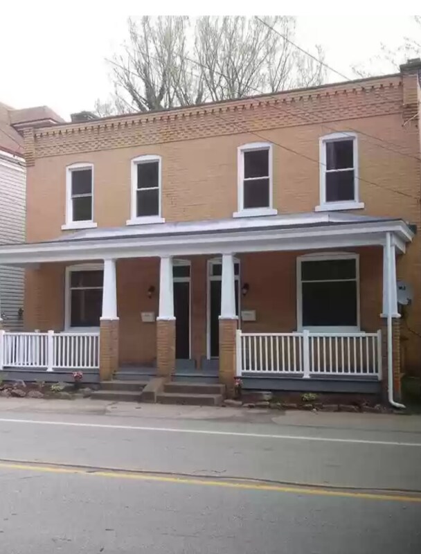Building Photo - 1518 Babcock Blvd