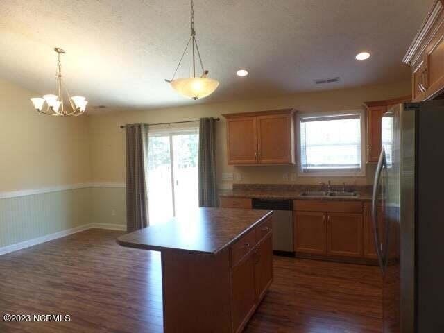 Building Photo - 101 Rustic Dr