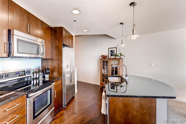 Building Photo - 891 14th St