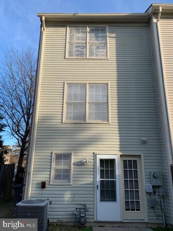 Foto del edificio - 7834 Liberty Springs Cir