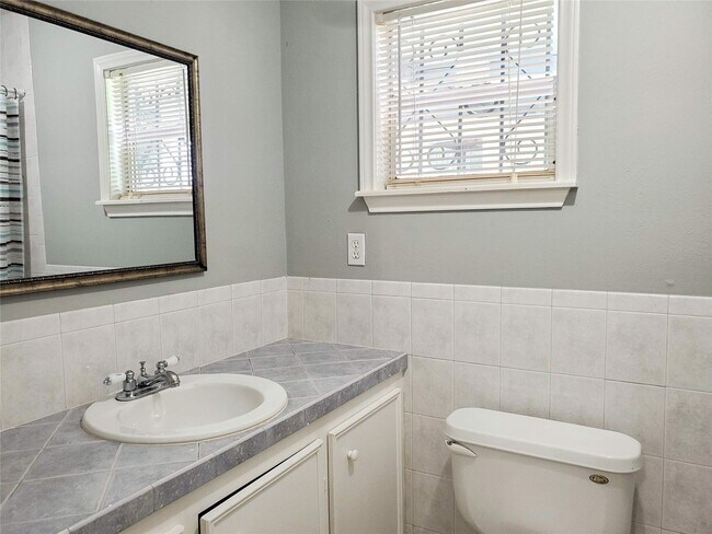 Foto del edificio - 3020 Sagebrush Dr
