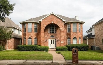 Building Photo - 4023 Kirkmeadow Ln
