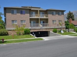 Building Photo - 75 E 200 N